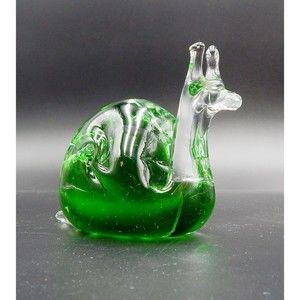 Art Glass Blown Glass Green Snail Figurine Paperweight 4.5 Inch